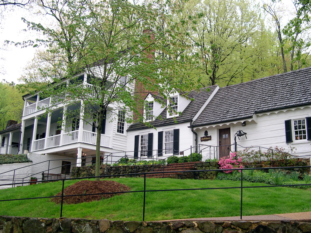 Charlottesville - Mitchie Tavern