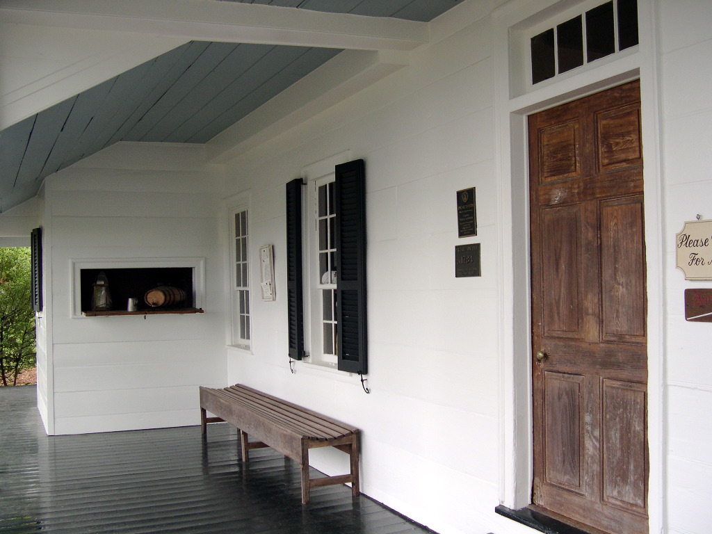 Charlottesville - Mitchie Tavern - Front Porch