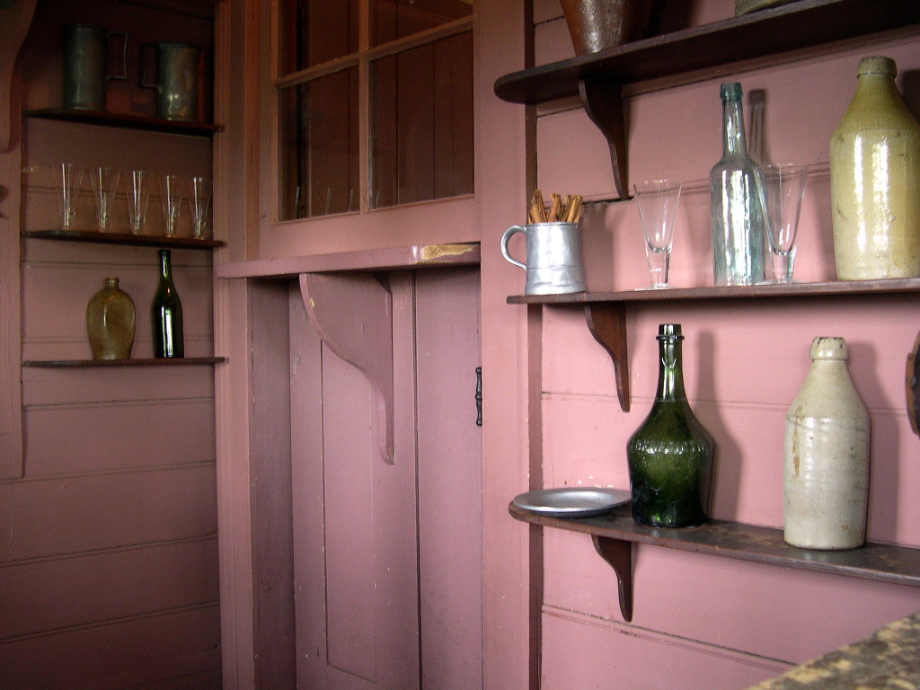 Charlottesville - Mitchie Tavern - Bar