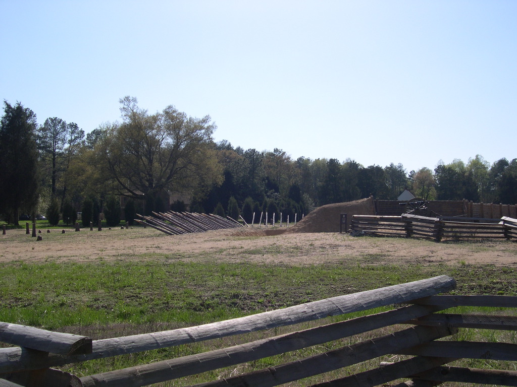 Pamplin - Fortifications