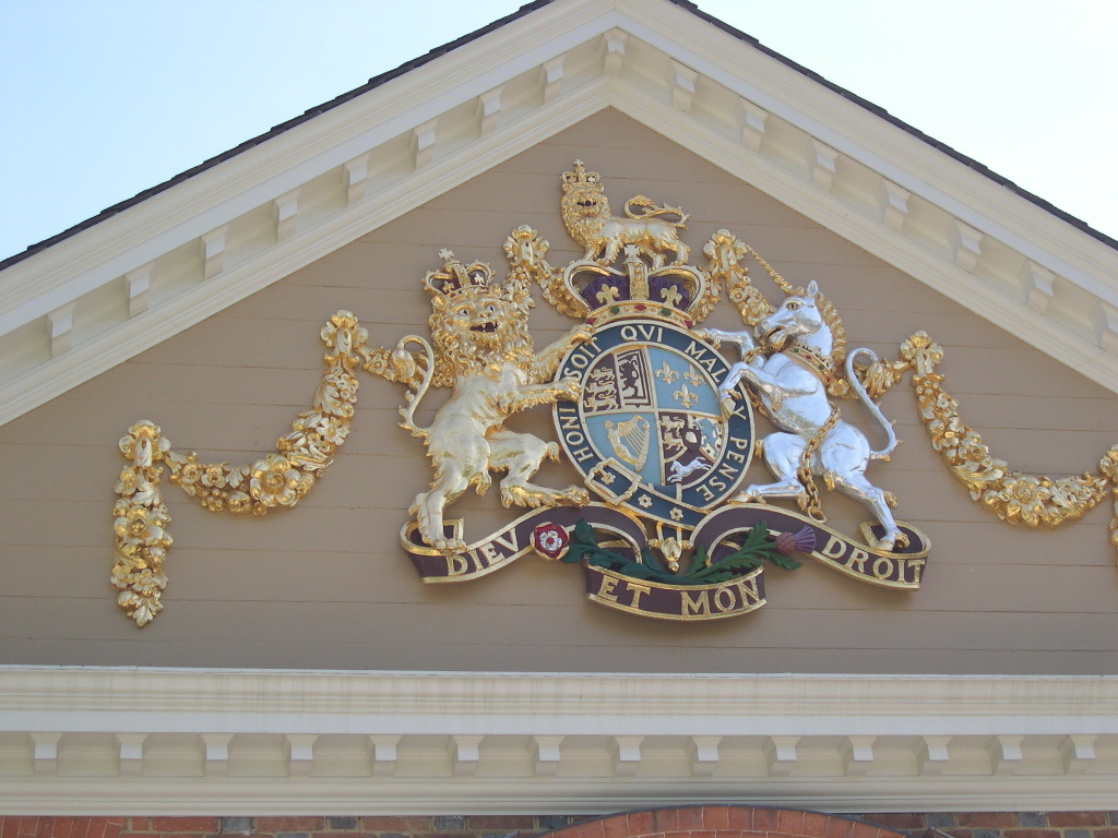 Williamsburg - British Seal Above Governor's Palace