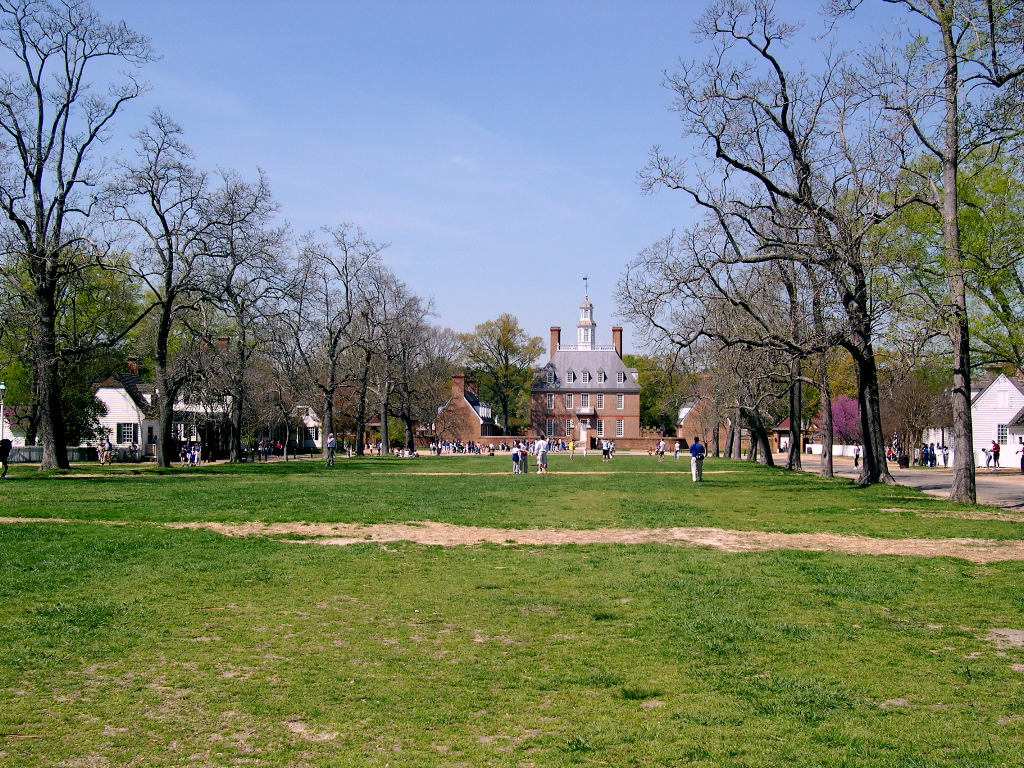 Williamsburg - Mall in Front of the Governor's Palace